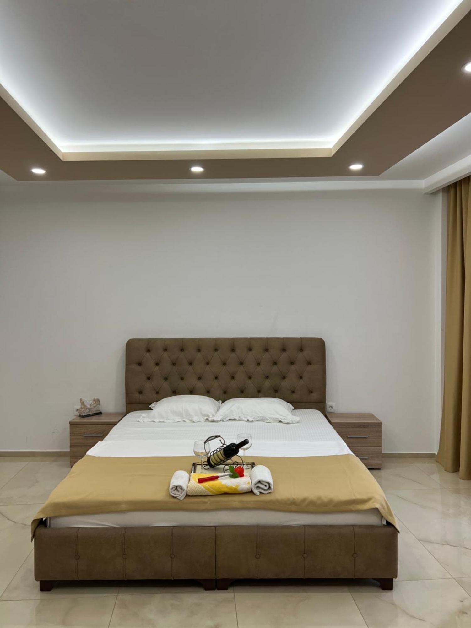 City Heart Apartments Ulcinj Buitenkant foto