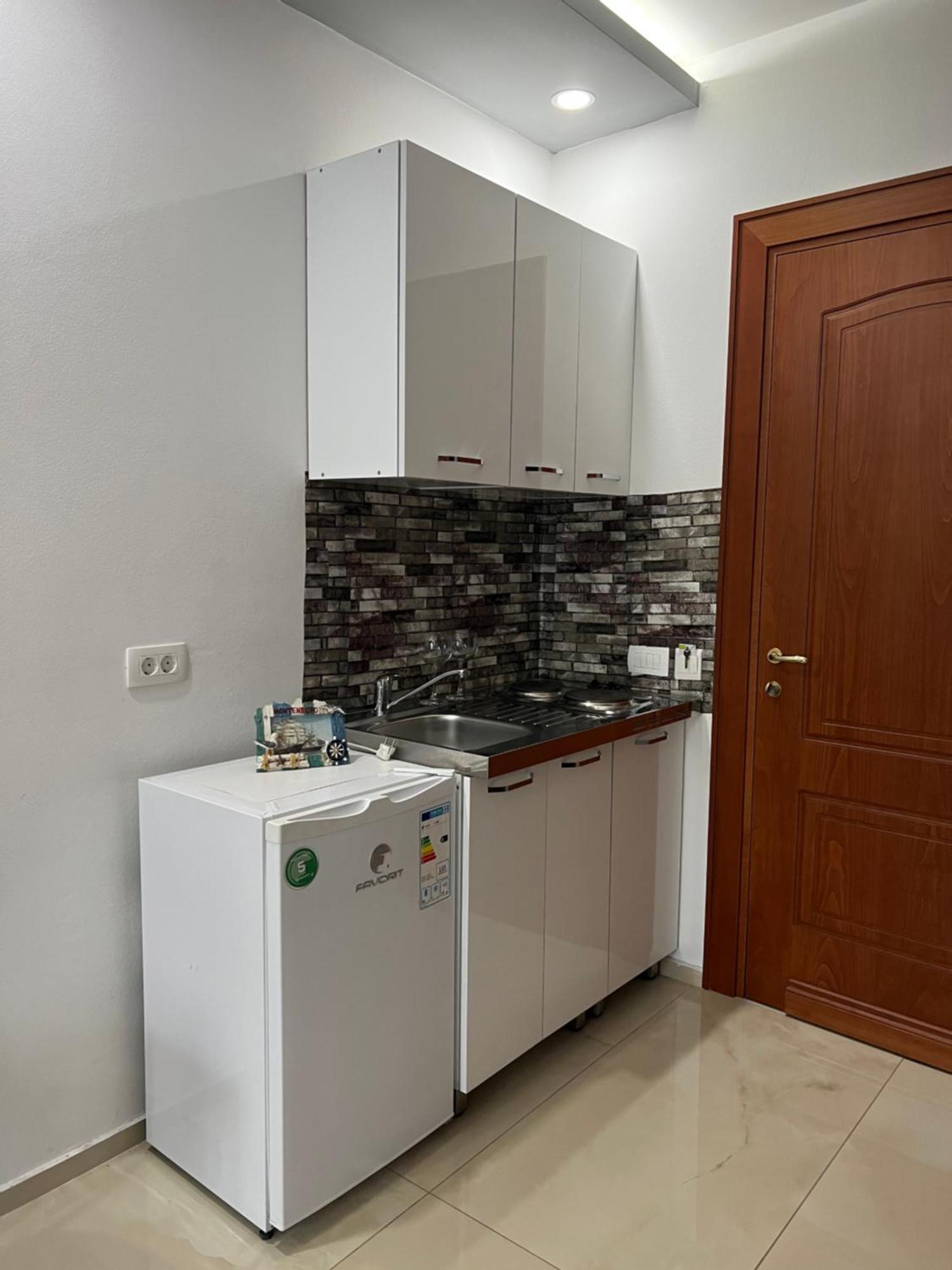 City Heart Apartments Ulcinj Buitenkant foto