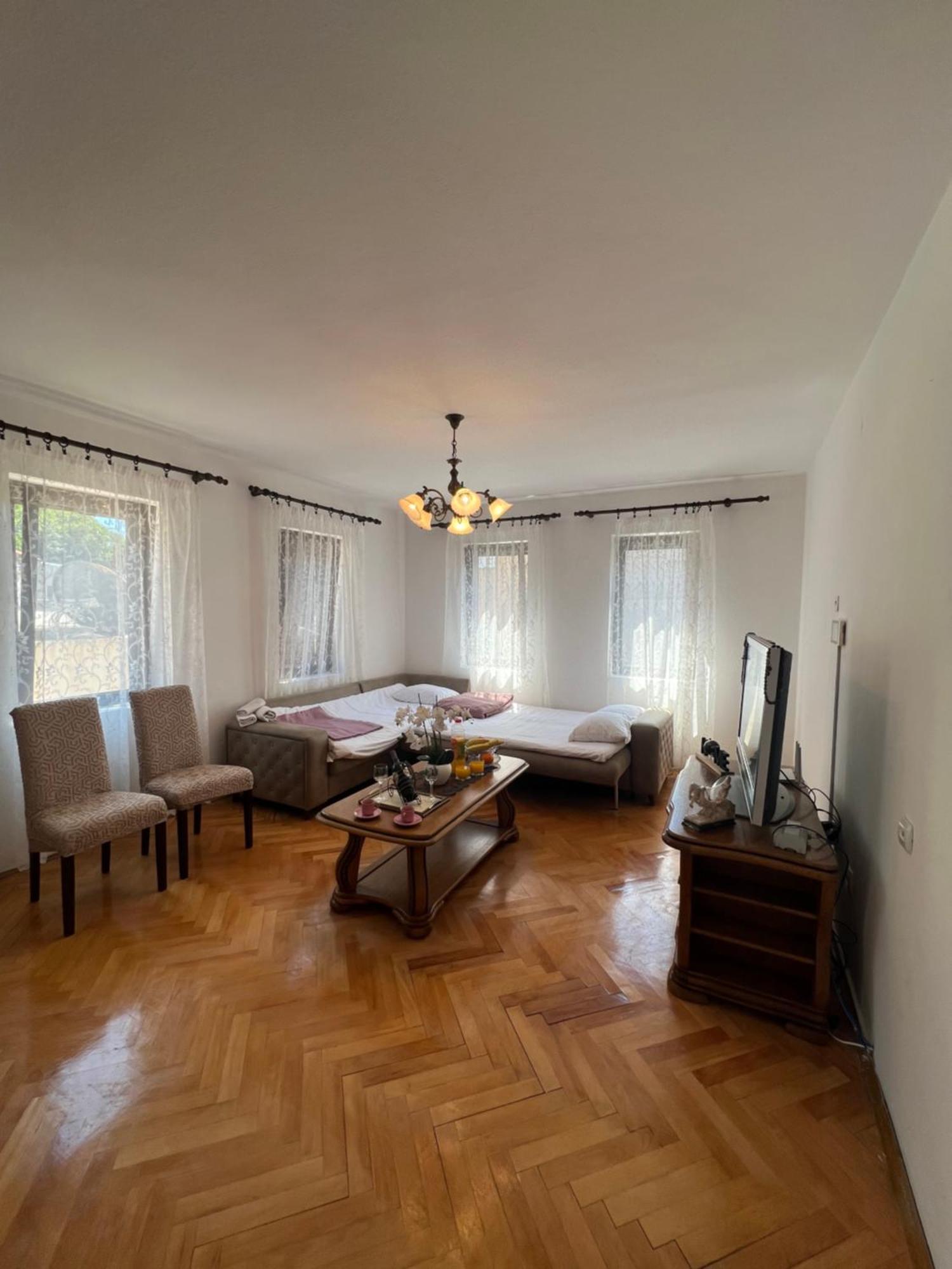 City Heart Apartments Ulcinj Buitenkant foto